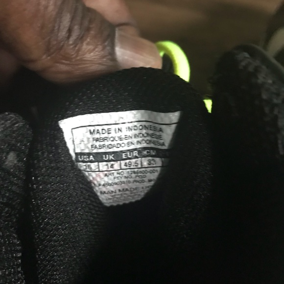 Under Armour Crusher Football Cleats - Picture 5 of 5